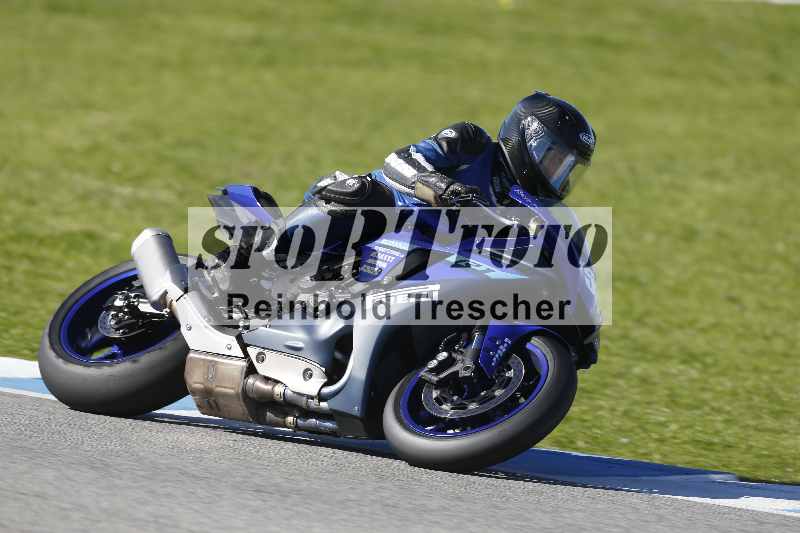 /02 28.-31.01.2025 Moto Center Thun Jerez/gruen-green/50